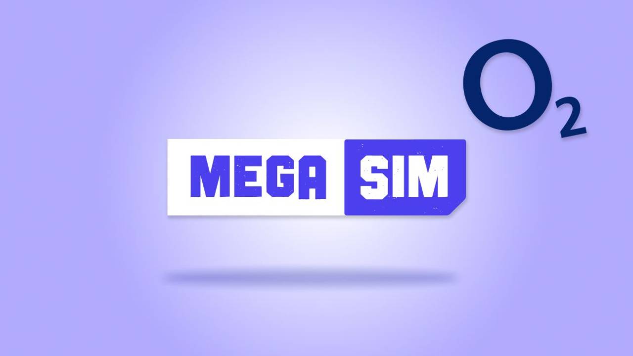 Die Logos von O2 und Mega SIM vor einem lila Hintergrund.