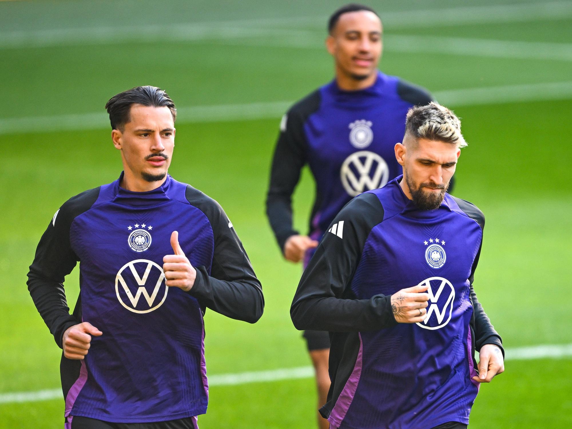 Robin Koch (l.) und Robert Andrich beim Training
