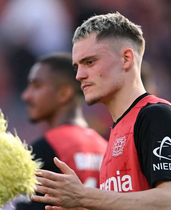 Die Zukunft von Florian Wirtz bei Bayer Leverkusen ist weiter ungewiss.