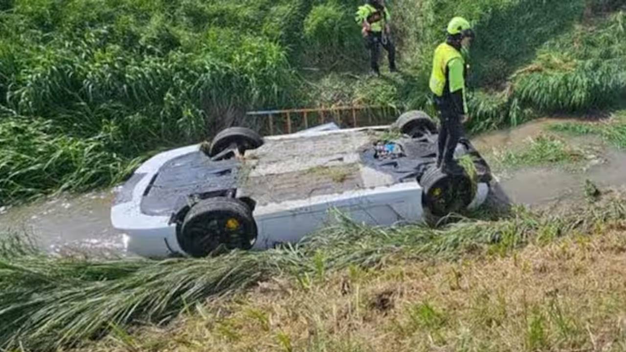 Ein fünfzigjähriger Italiener stirbt bei seiner ersten Ausfahrt mit seinem Lamborghini in der Nähe von Venedig