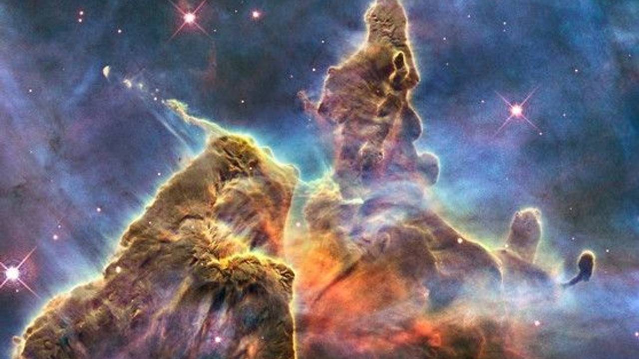 Der Carinanebel, fotografiert von Hubble
