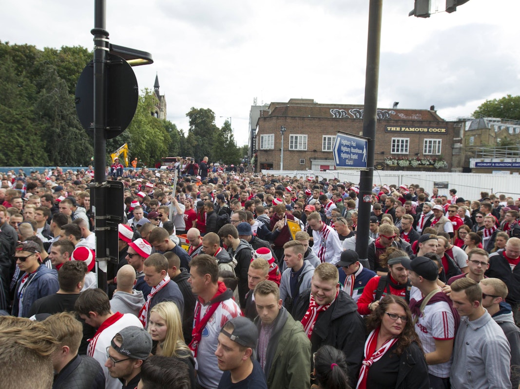 Fans des 1. FC Köln in London.