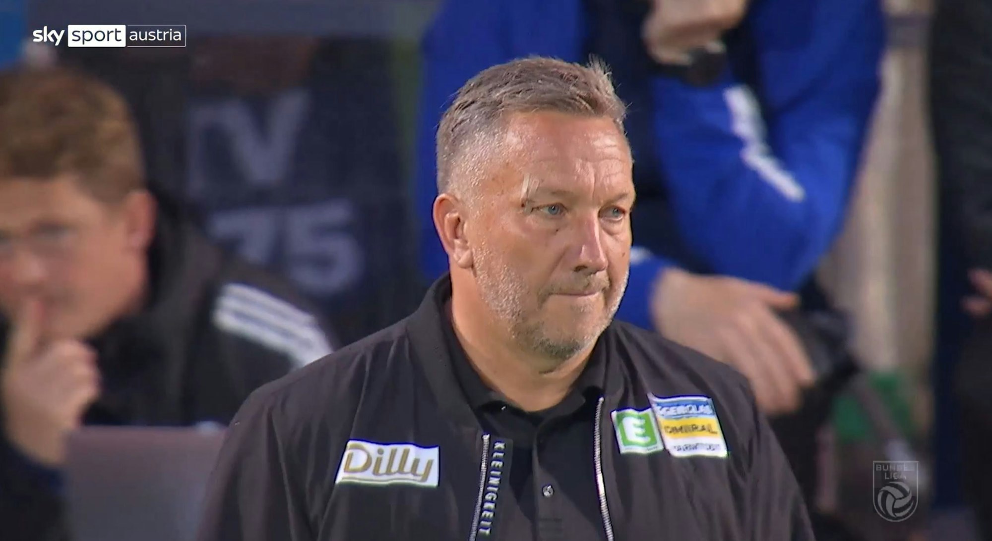 Manfred Schmid mit Platzwunde über dem Auge.