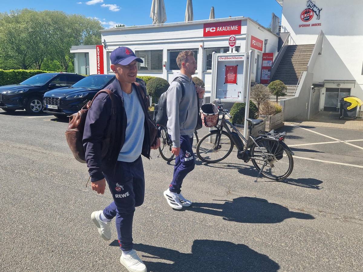 Gerhard Struber und Co-Trainer Bernd Eibler am Geißbockheim.