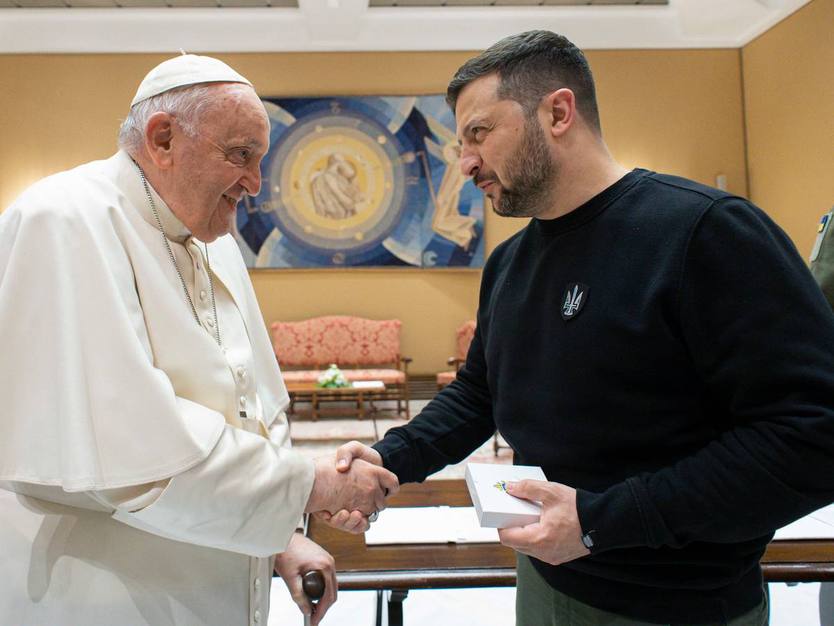 Der ukrainische Präsident Wolodymyr Selenskyj traf Papst Franziskus im Mai 2023.