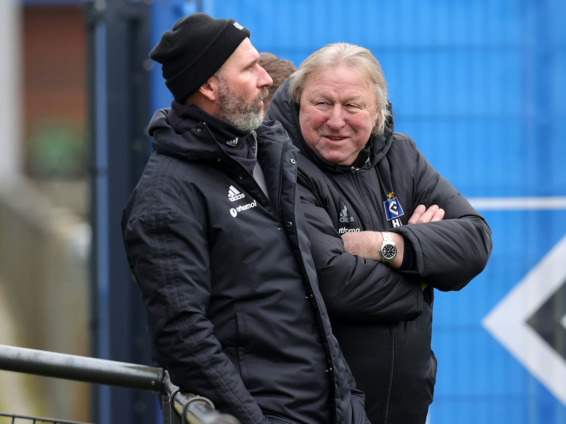 Horst Hrubesch und Tim Walter beim Training des HSV.