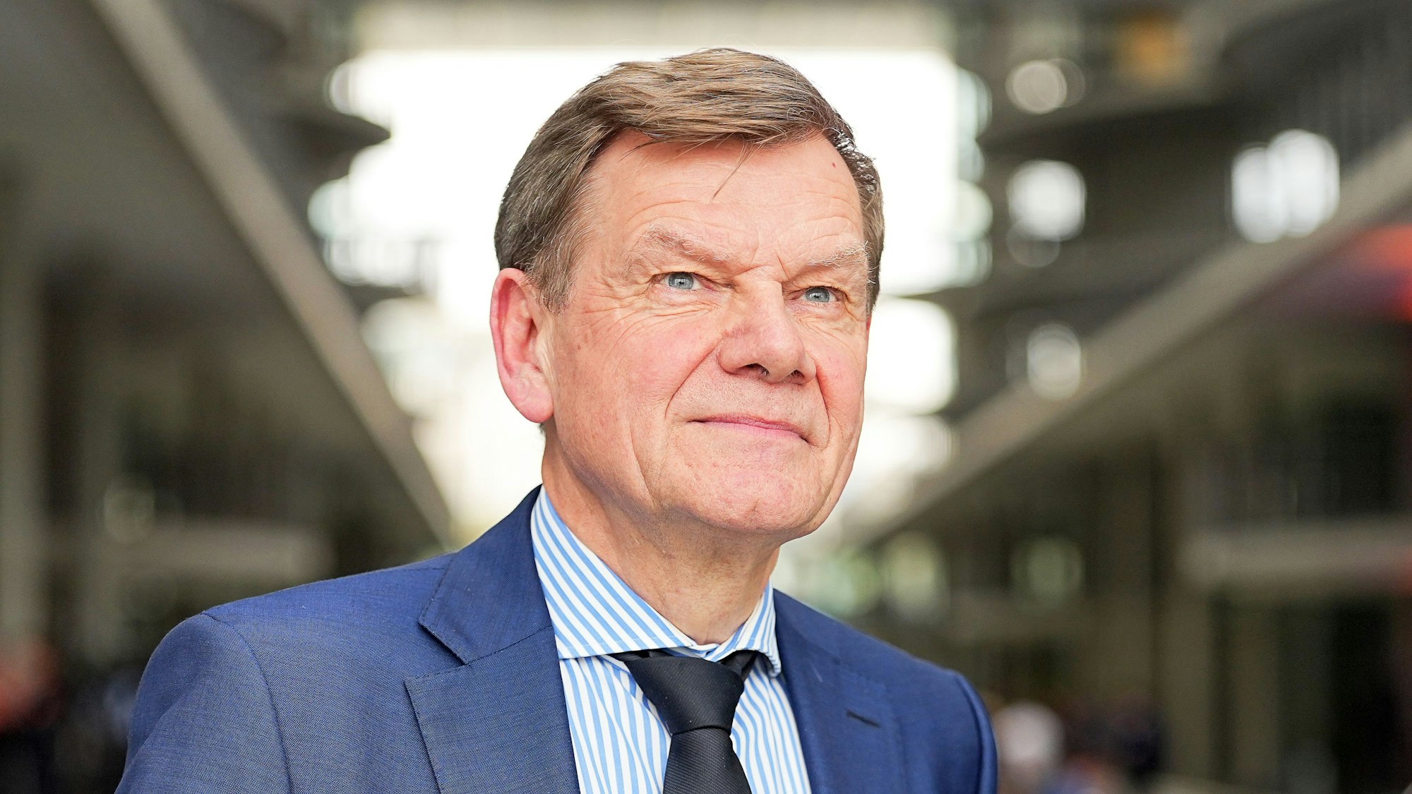 Johann Wadephul am 9. April 2025 am Rande einer Pressekonferenz der Parteivorsitzenden von Union und SPD zur Vorstellung des Koalitionsvertrages im Paul-Löbe-Haus.