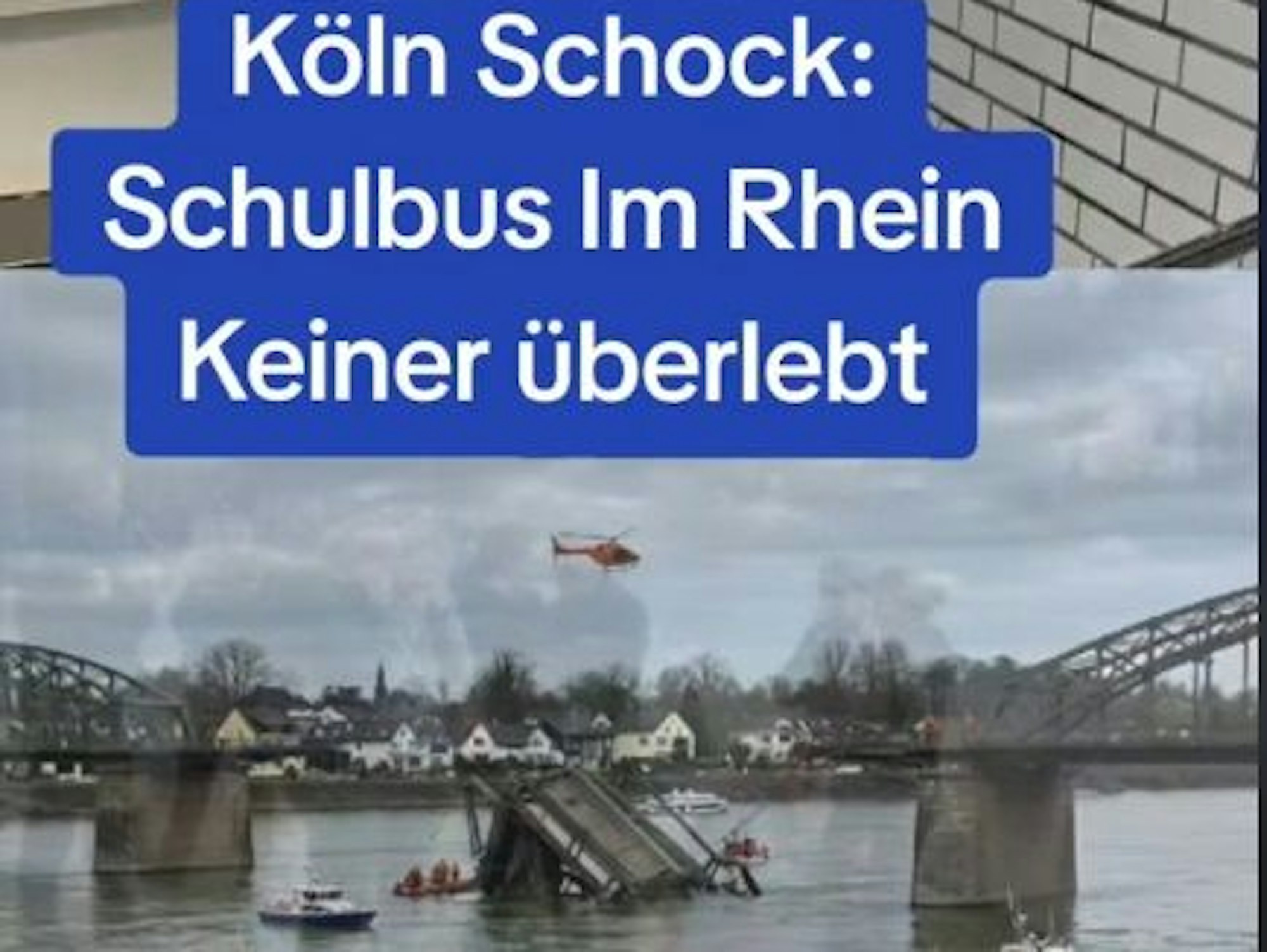 Ein Teil einer Brücke ist in einen Fluss gefallen, darüber kreist ein Hubschrauber.