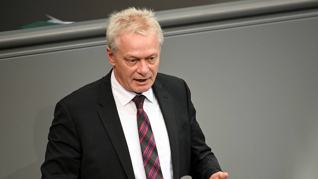 Alois Rainer spricht 2020 im Bundestag.