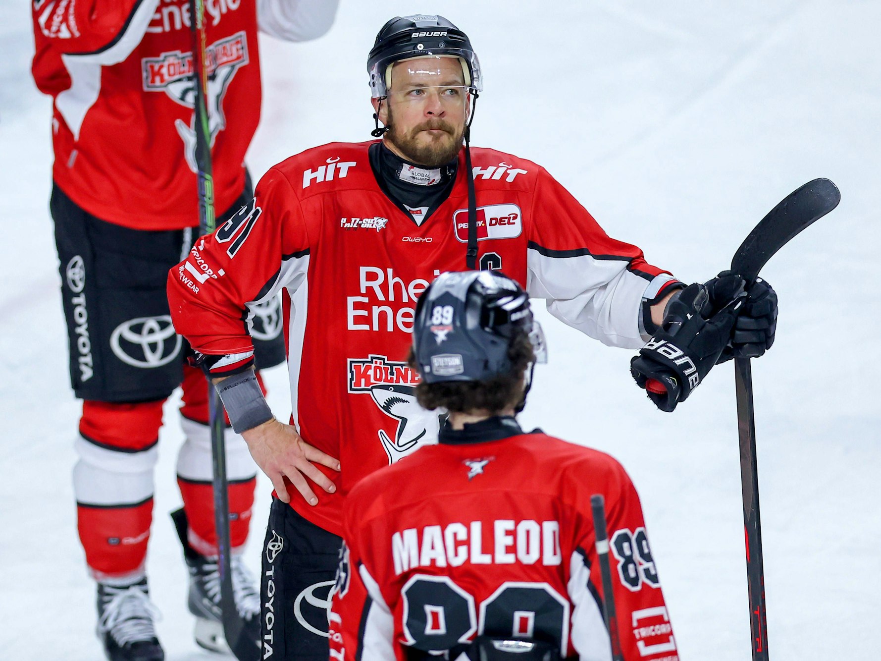 Enttäuschung bei den Kölner Haien nach der deutlichen Finalniederlage.
