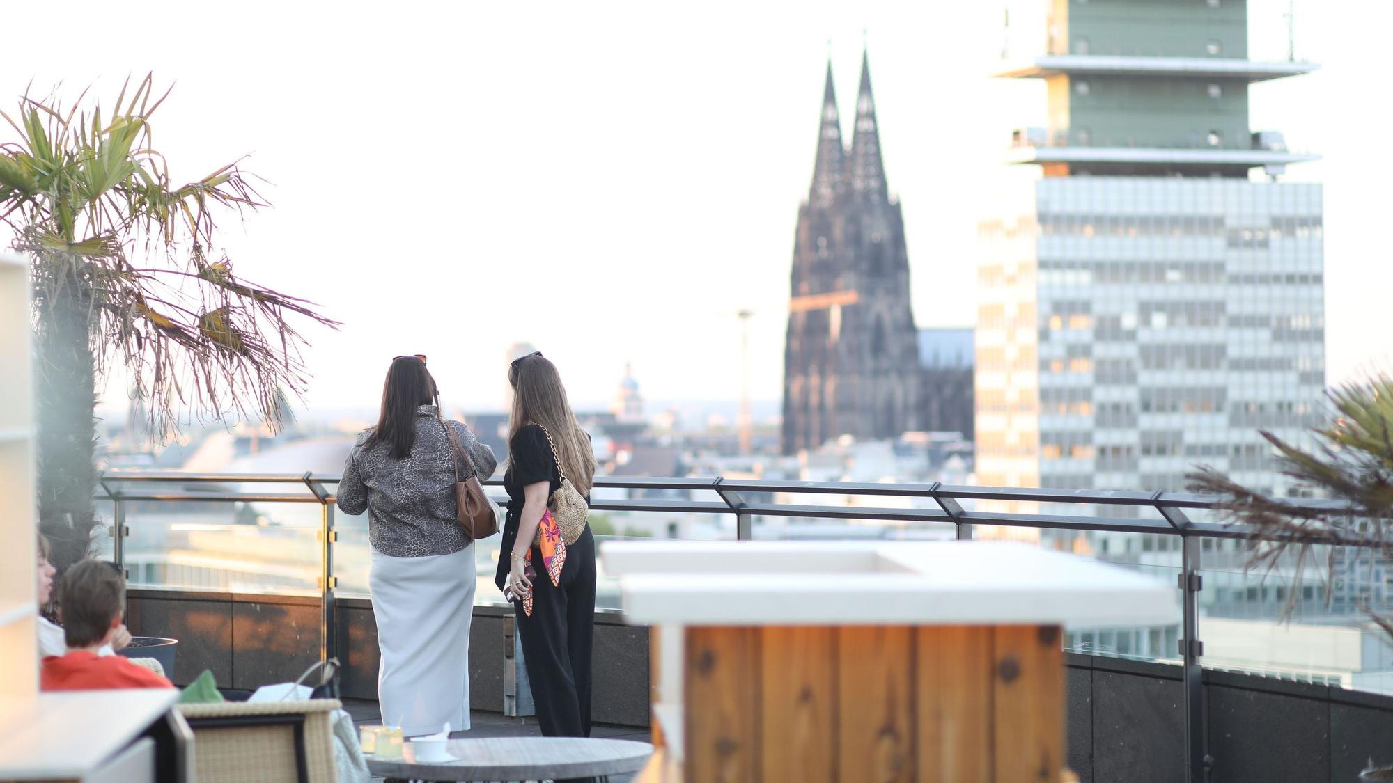 Blick von der Terrasse der Bar Botanik im Hotel Wasserturm.