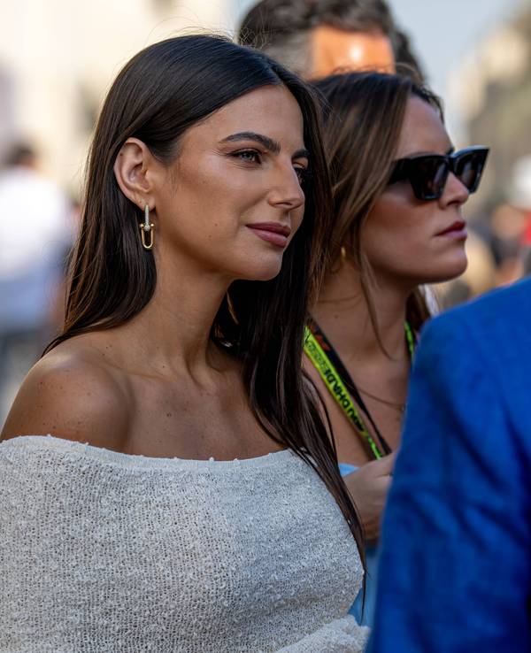 Kelly Piquet an der Strecke in Abu Dhabi.