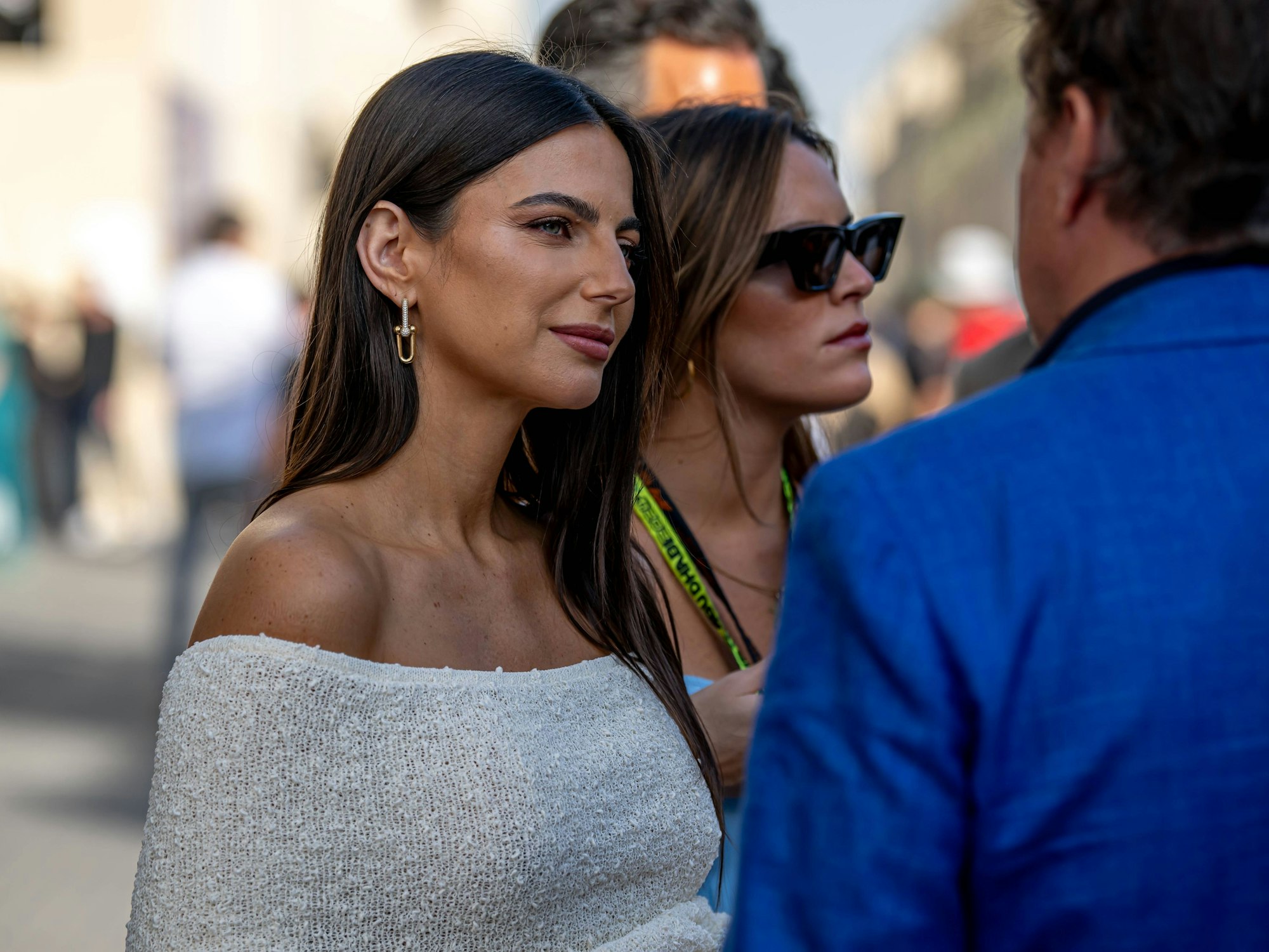 Kelly Piquet an der Strecke in Abu Dhabi.