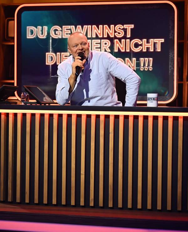 Stefan Raab widmet sich jetzt auch dem Papst.