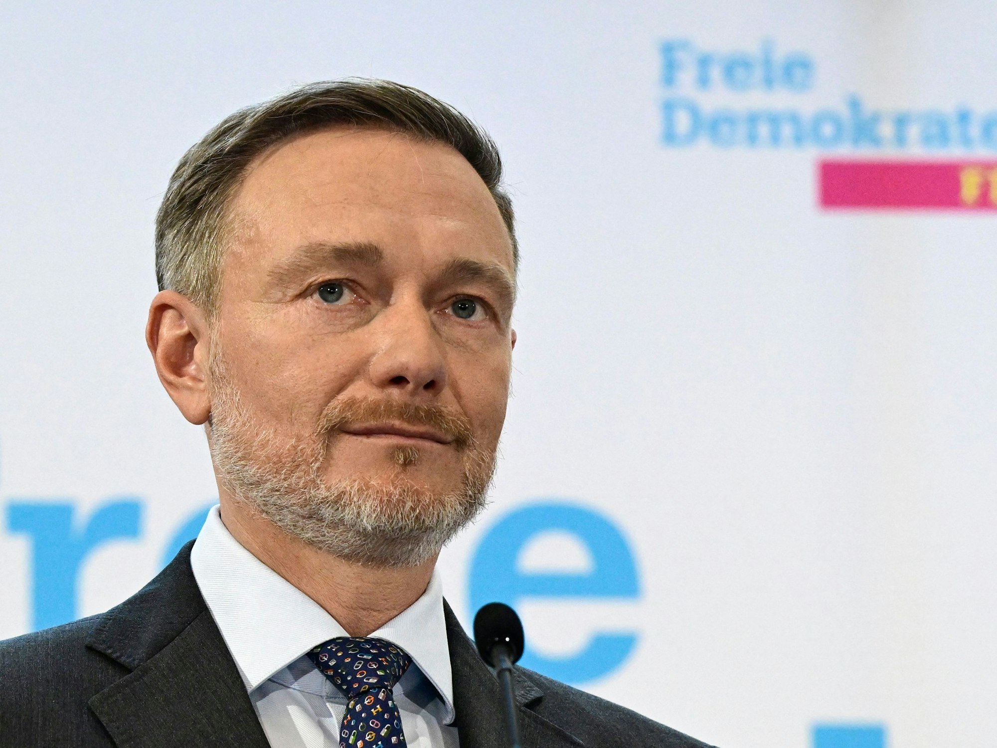 Christian Lindner hat versehentlich einen Hund angefahren.
