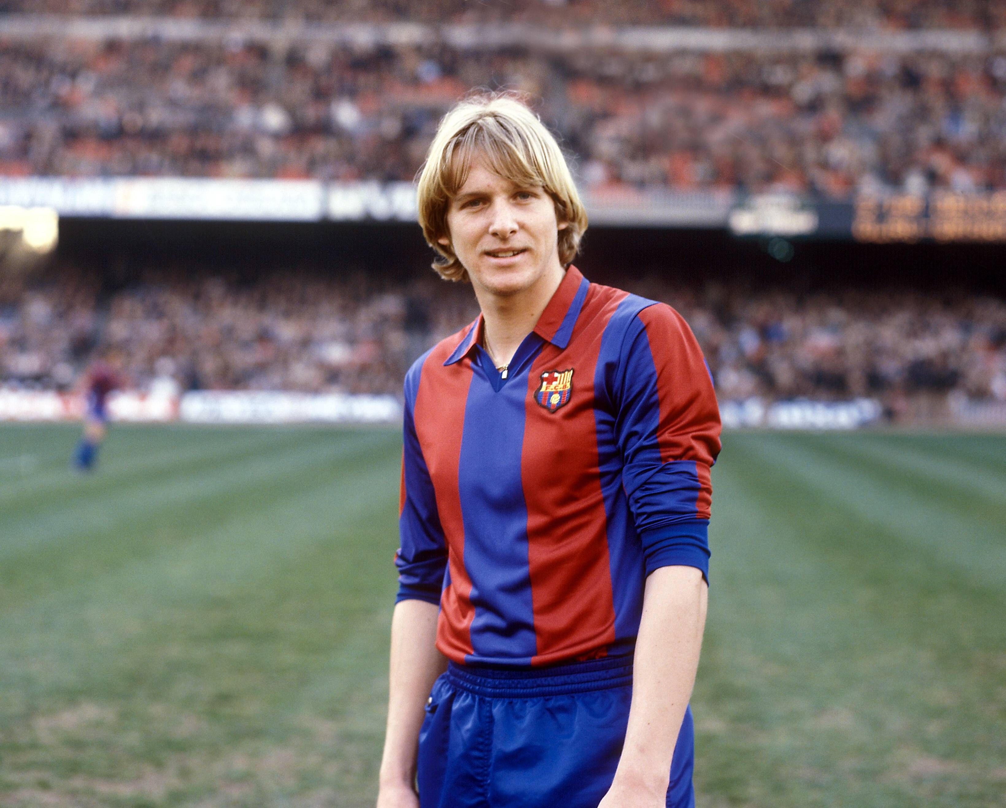 Der junge Bernd Schuster im Trikot des FC Barcelona.
