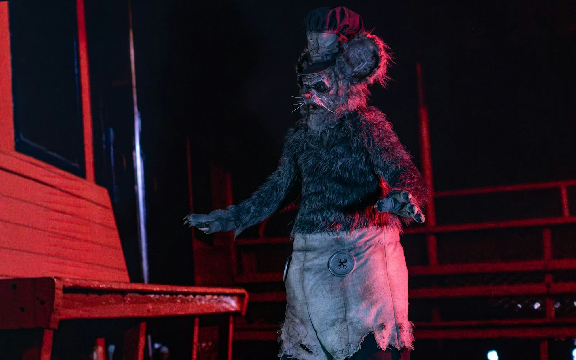 David Howard Thornton, bekannt aus den „Terrifier“-Filmen, verkörpert die Horror-Version von Micky Maus. Süße Träume! (Bild: Tiberius Film GmbH)