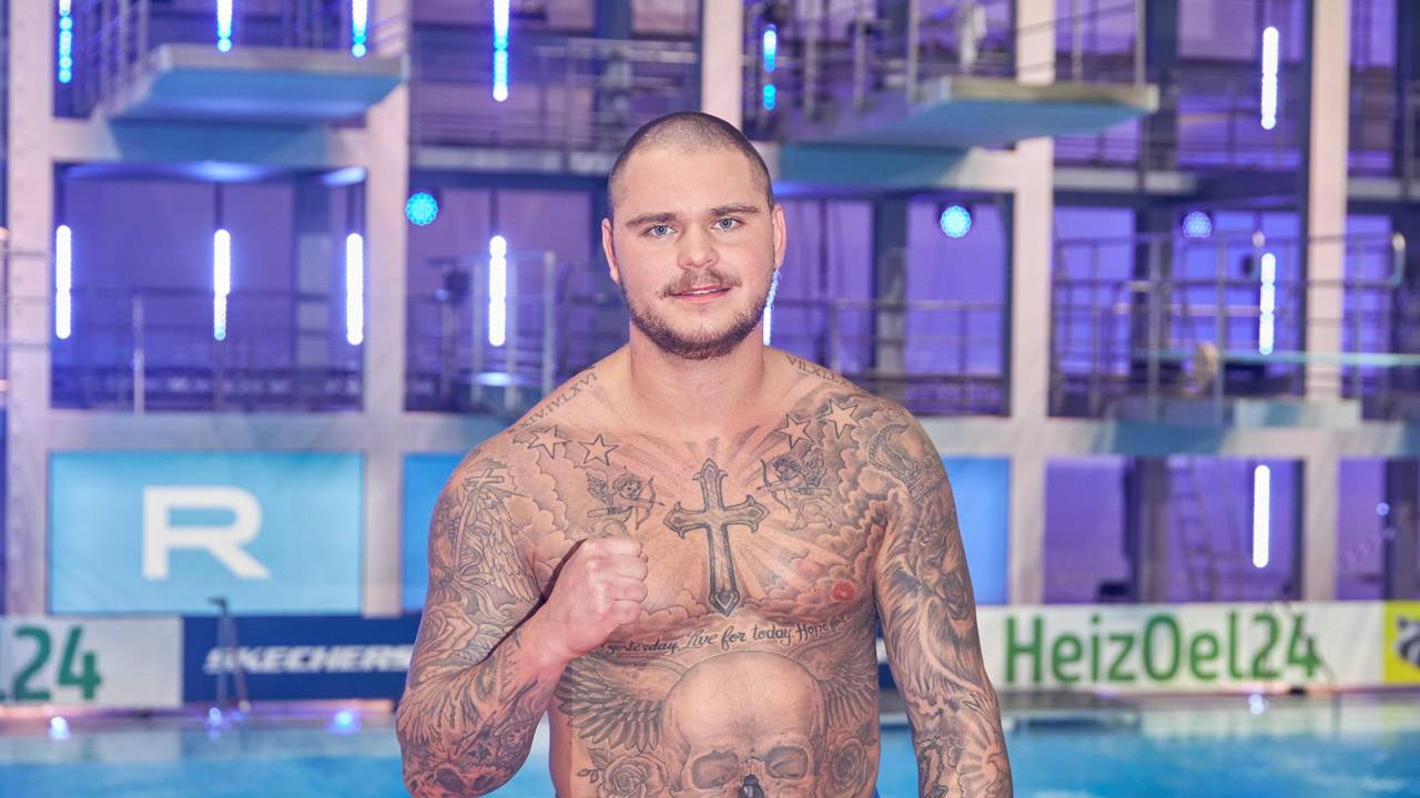 Nico Legat, hier als Teilnehmer des RTL Turmspringen 2024 im Berliner Velodrom, befindet sich nach eigenen Aussagen in einer Entzugsklinik.