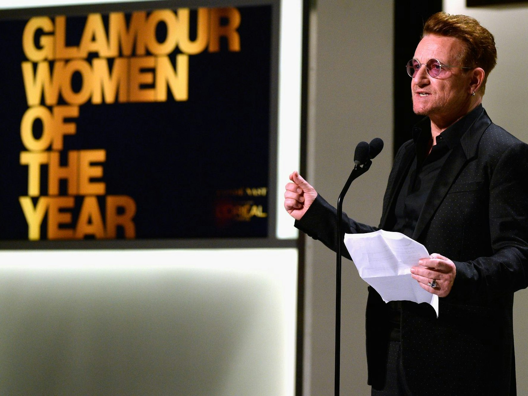 Eine besondere Auszeichnung: 2016 kürte das Magazin „Glamour“ Bono zur „Frau des Jahres“. (Bild: Kevork Djansezian/Getty Images for Glamour)