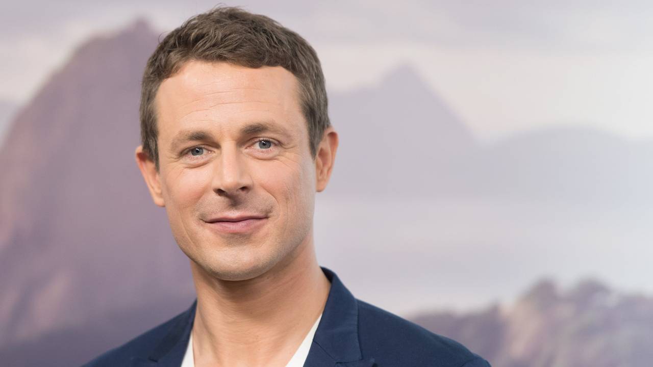 Alexander Bommes moderiert seit 2012 das ARD-Quiz „Gefragt – Gejagt“.