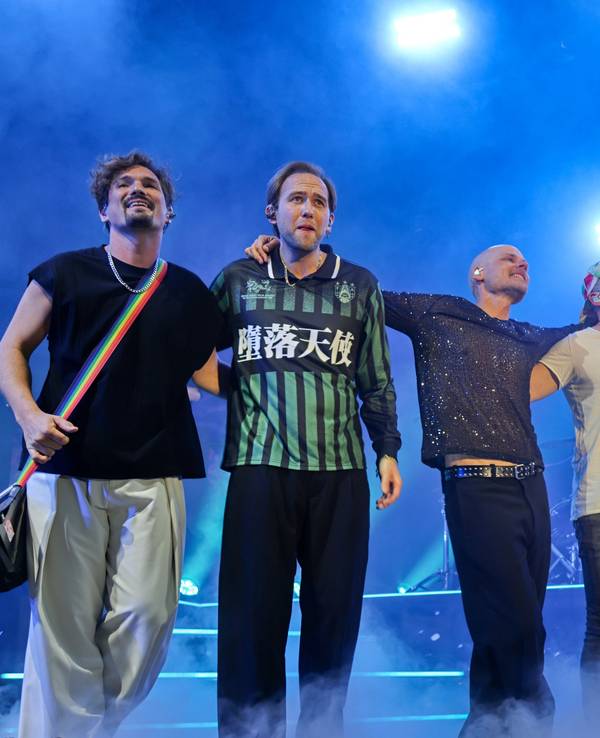 Cat Ballou bedankt sich nach dem Konzert im Tanzbrunnen.