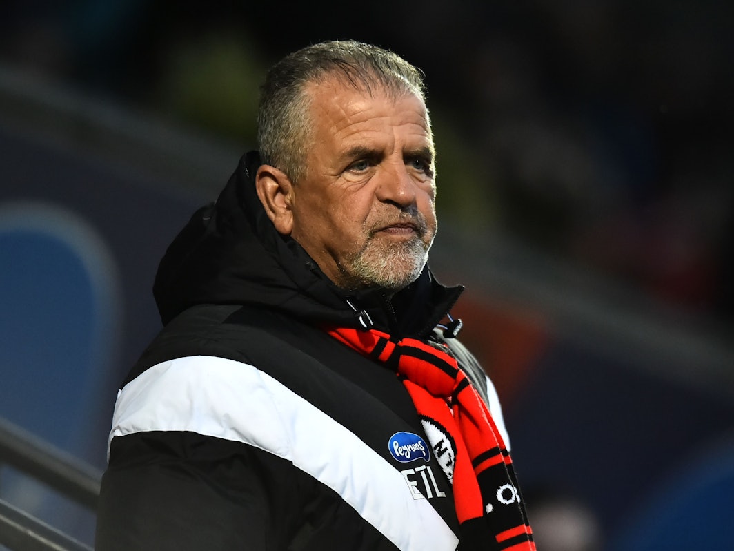 Viktoria Sportvorstand Franz Wunderlich beim Spiel von Viktoria Köln gegen Rot-Weiss Essen.