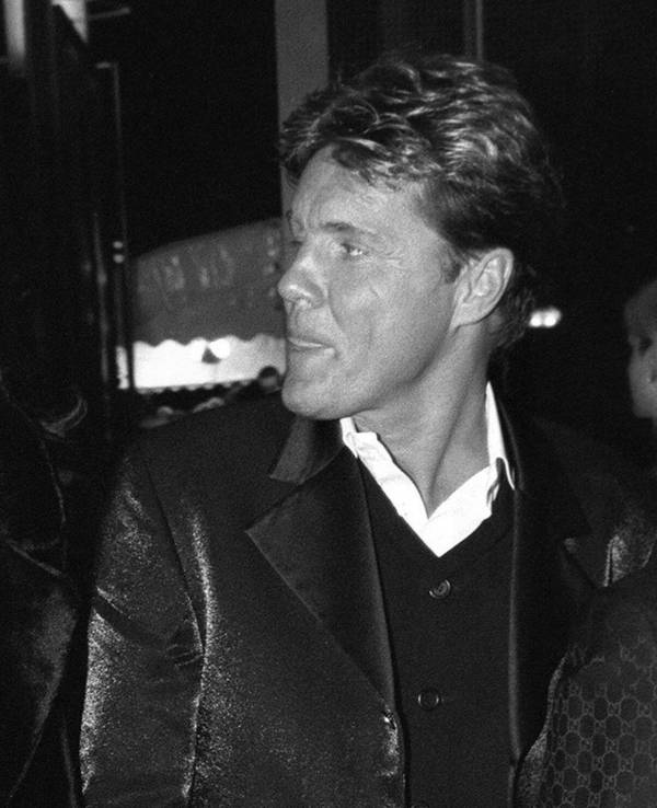 Ein Bild aus guten Zeiten: Dieter Bohlen mit seiner damaligen Lebensgefährtin Nadja ab del Farrag im Jahr 1998 bei der Bambi-Verleihung.