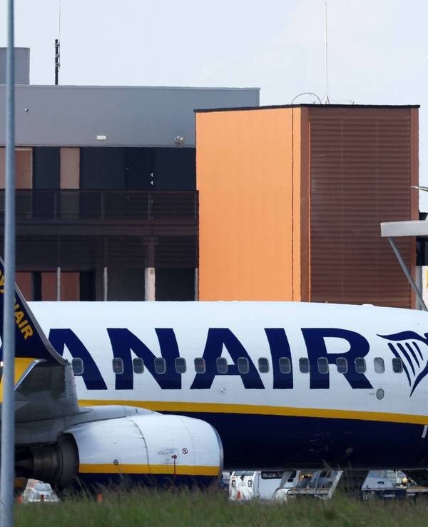 Wegen einer Drohung gegen eine Ryanair-Maschine wurde der Flugbetrieb am Flughafen Charleroi eingestellt.