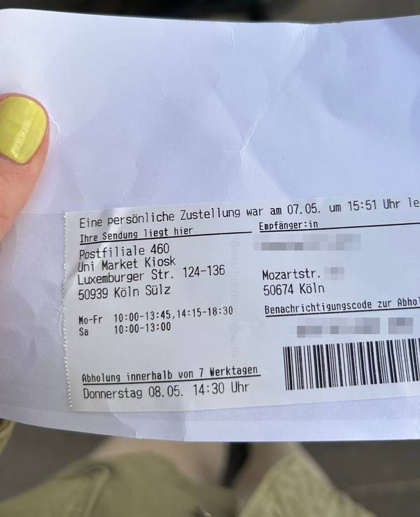 Das Foto zeigt den Paketschein für die DHL-Lieferung und den Ablageort in der Luxemburger Straße.