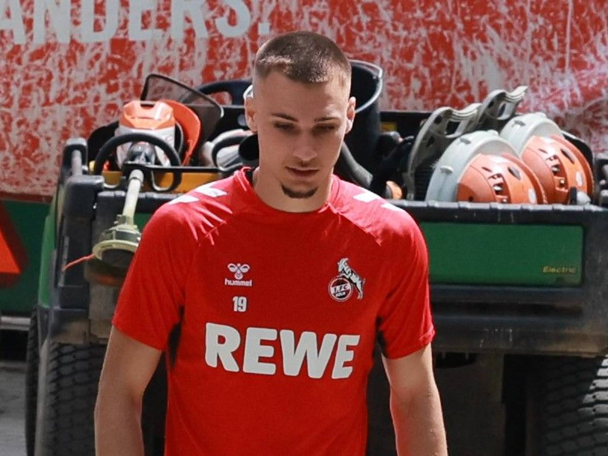 Tim Lemperle am 8. Mai 2025 beim Training des 1. FC Köln.