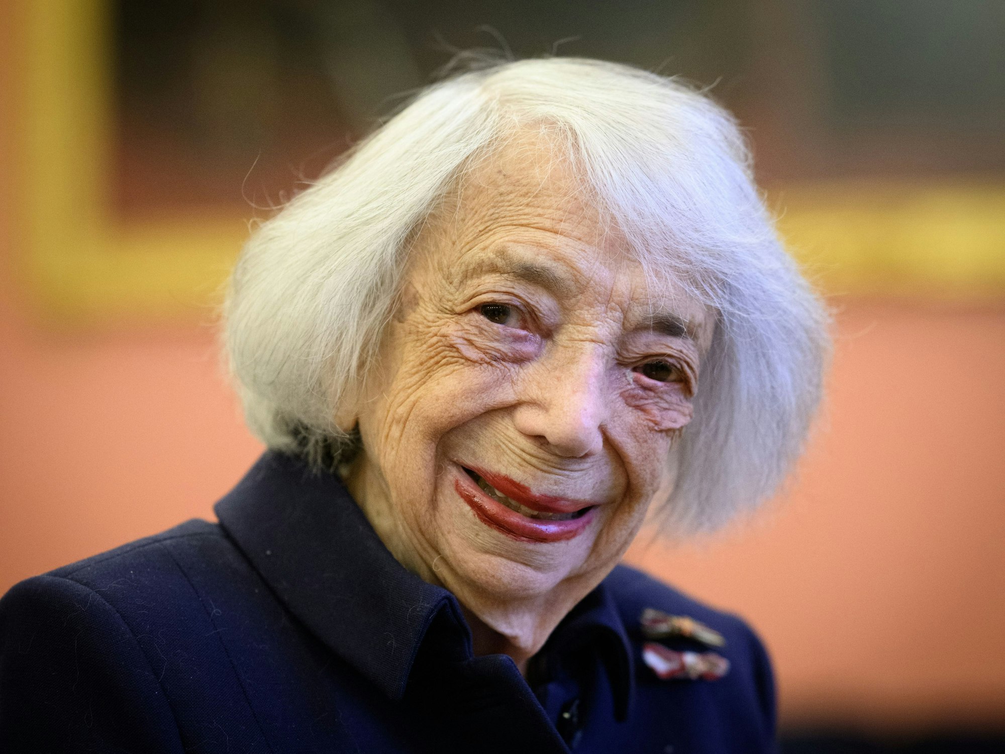 Margot Friedländer, Holocaust-Überlebende und Ehrenbürgerin von Berlin, ist im Alter von 103 Jahren verstorben.