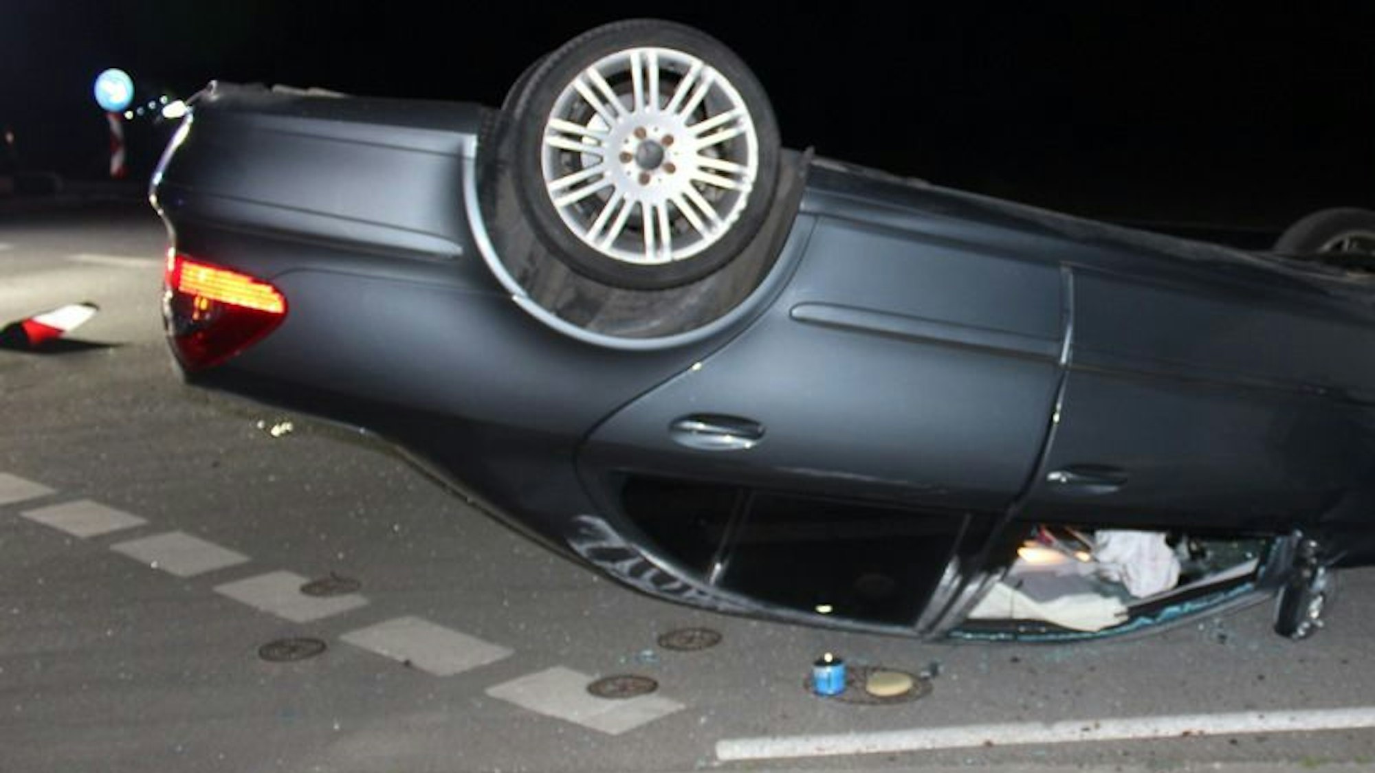 Verkehrsunfall auf der L241 bei Jülich, bei dem ein 29-Jähriger verletzt wurde