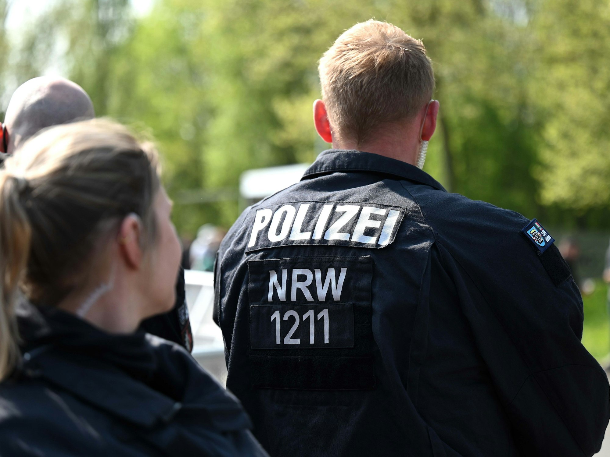 Polizisten im Einsatz in Gelsenkirchen.