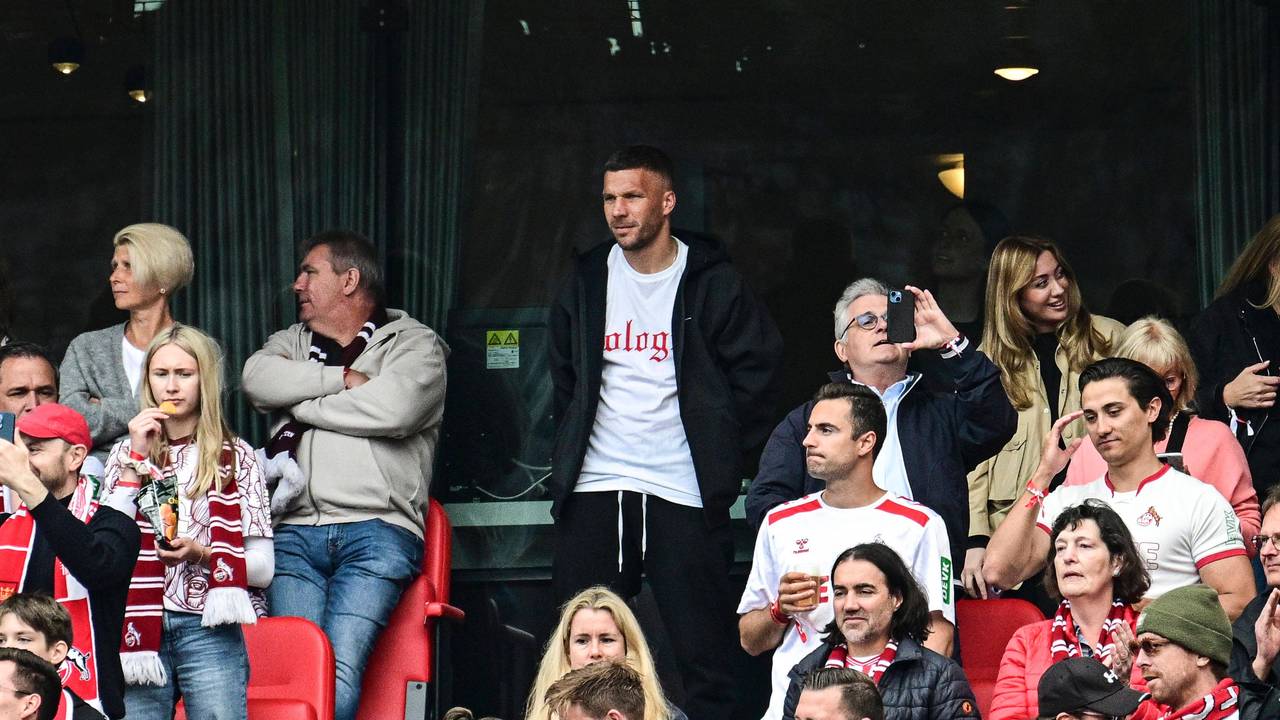 Lukas Podolski beim Saisonfinale des 1. FC Köln gegen den 1. FC Kaiserslautern im Rhein-Energie-Stadion.