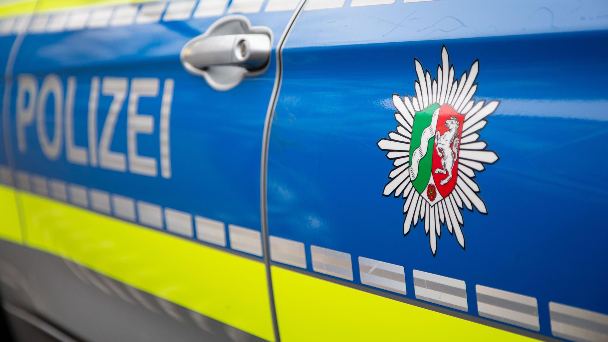 Polizeieinsatz nach tödlichem Verkehrsunfall in Bonn (Symbolfoto).