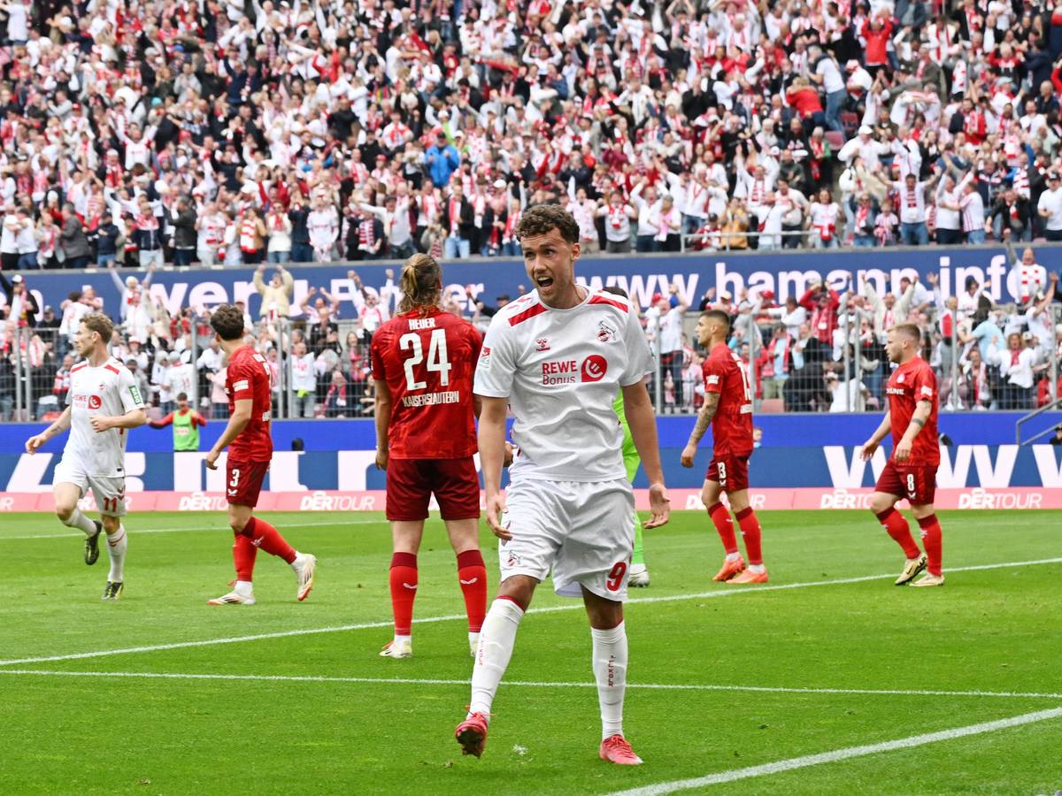 Kölns Luca Waldschmidt bejubelt sein Tor zum 2:0 gegen Kaiserslautern.