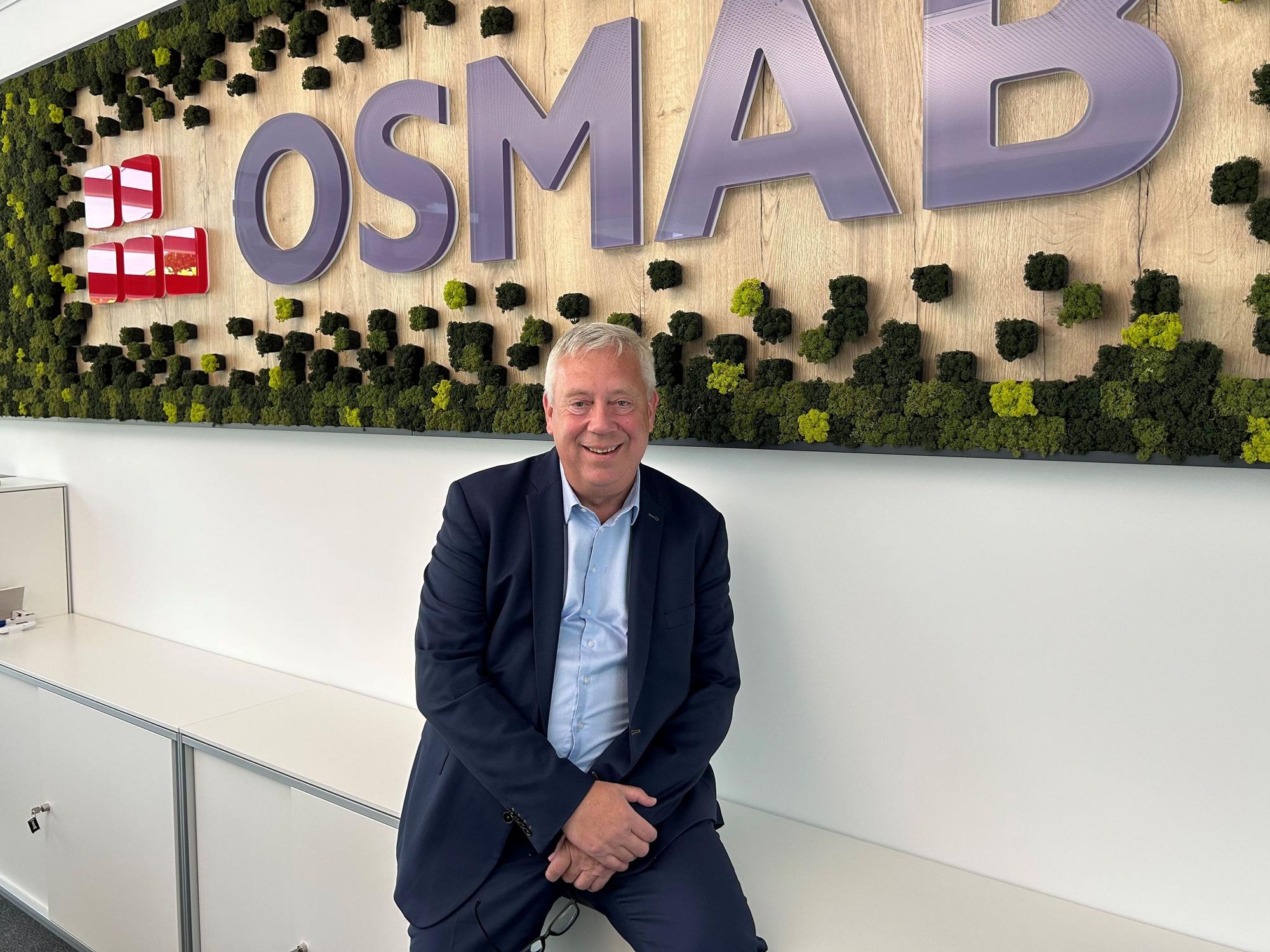 Anton Mertens im Büro der Osmab Holding.