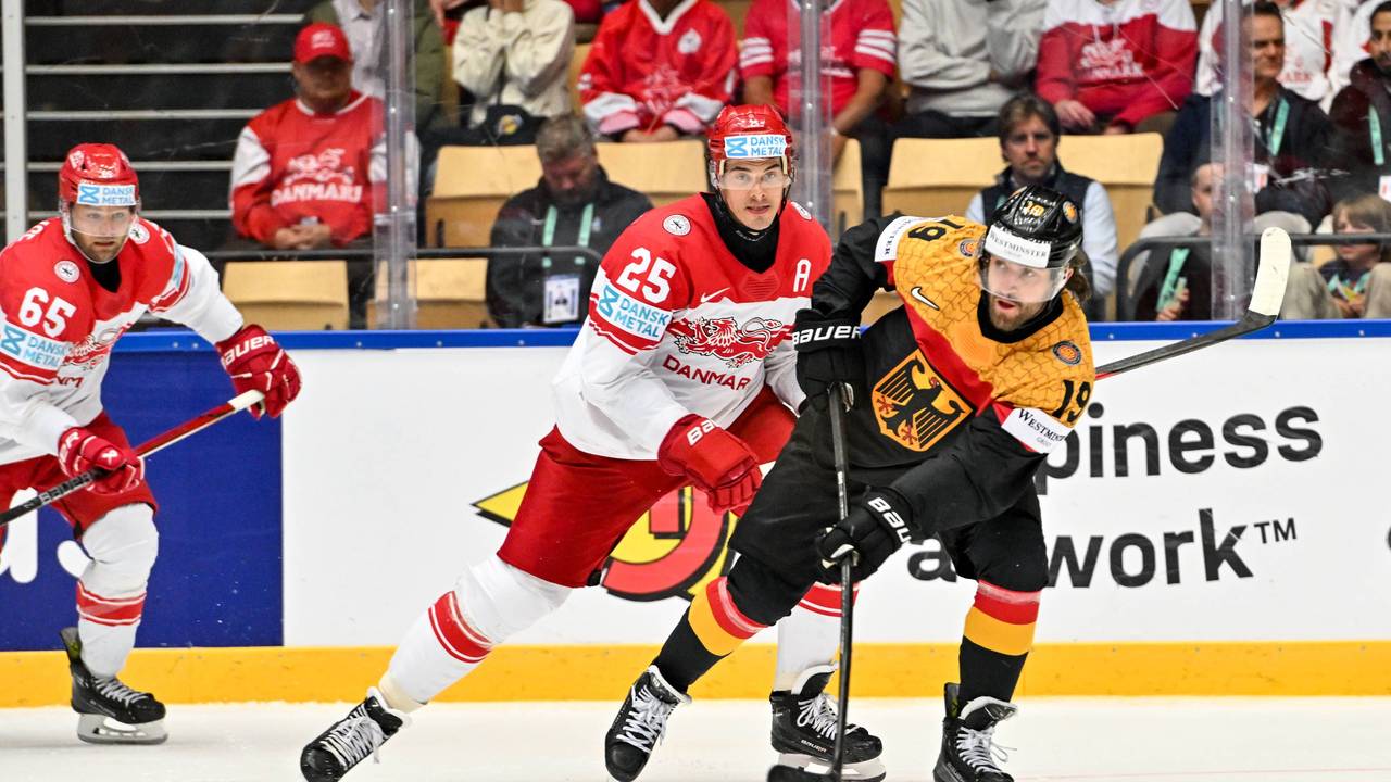 Die deutsche Eishockey-Nationalmannschaft musste sich am Dienstagabend (20. Mai 2025) gegen Dänemark im Penalty-Schießen geschlagen geben.