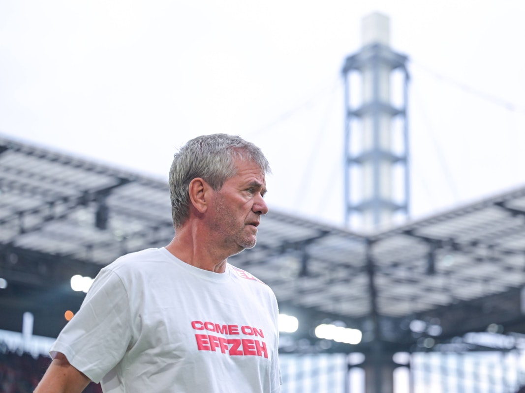 Trainer Friedhelm Funkel, hier bei seiner letzten Station beim 1. FC Köln.