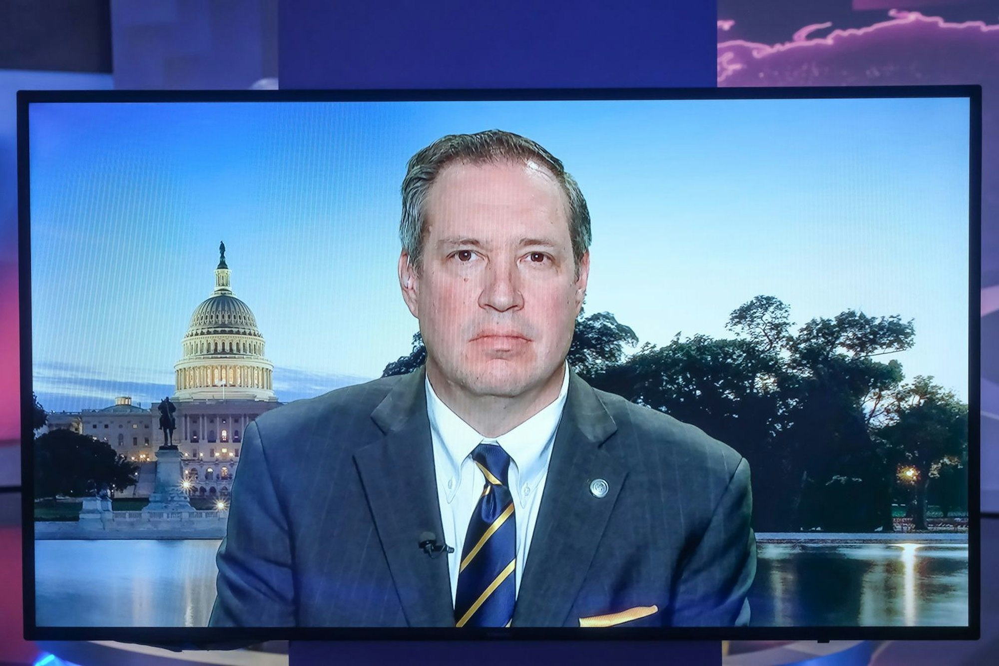 Andrew Langer, Chef einer konservativen Denkfabrik und Trump-Berater, erwartet, dass Trump mehr Druck auf Russland, aber auch auf die Ukraine machen wird. (Bild: WDR / Oliver Ziebe)