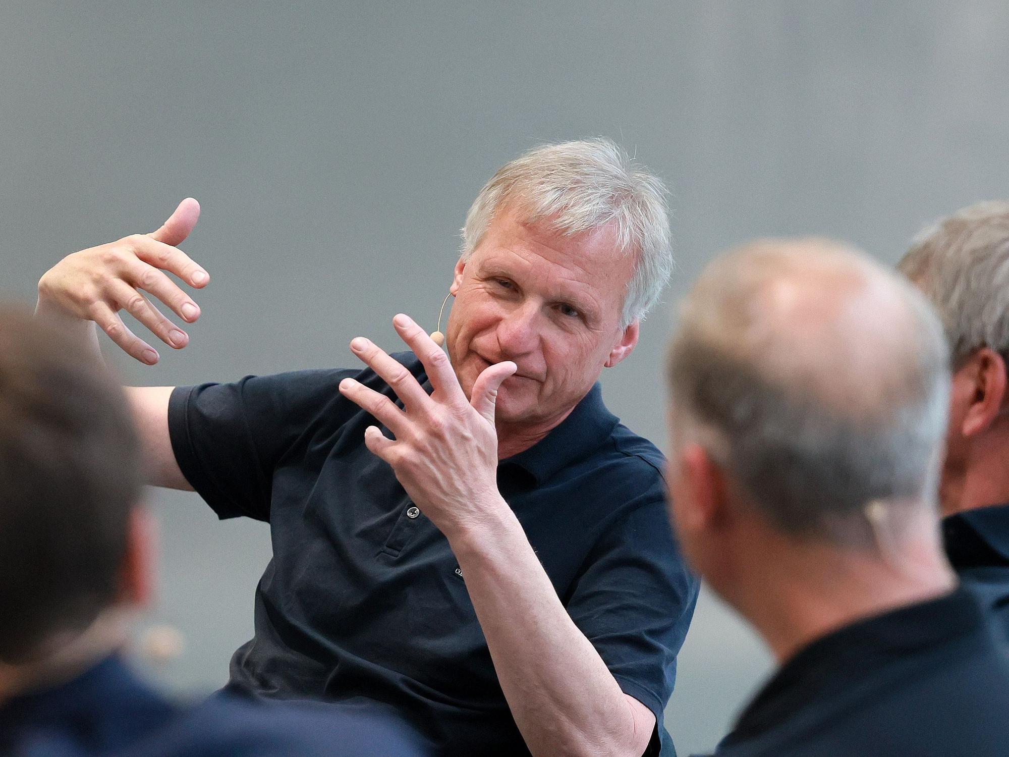 FC-Talk mit Friedhelm Funkel, Michael Reschke und Carsten Wettich.