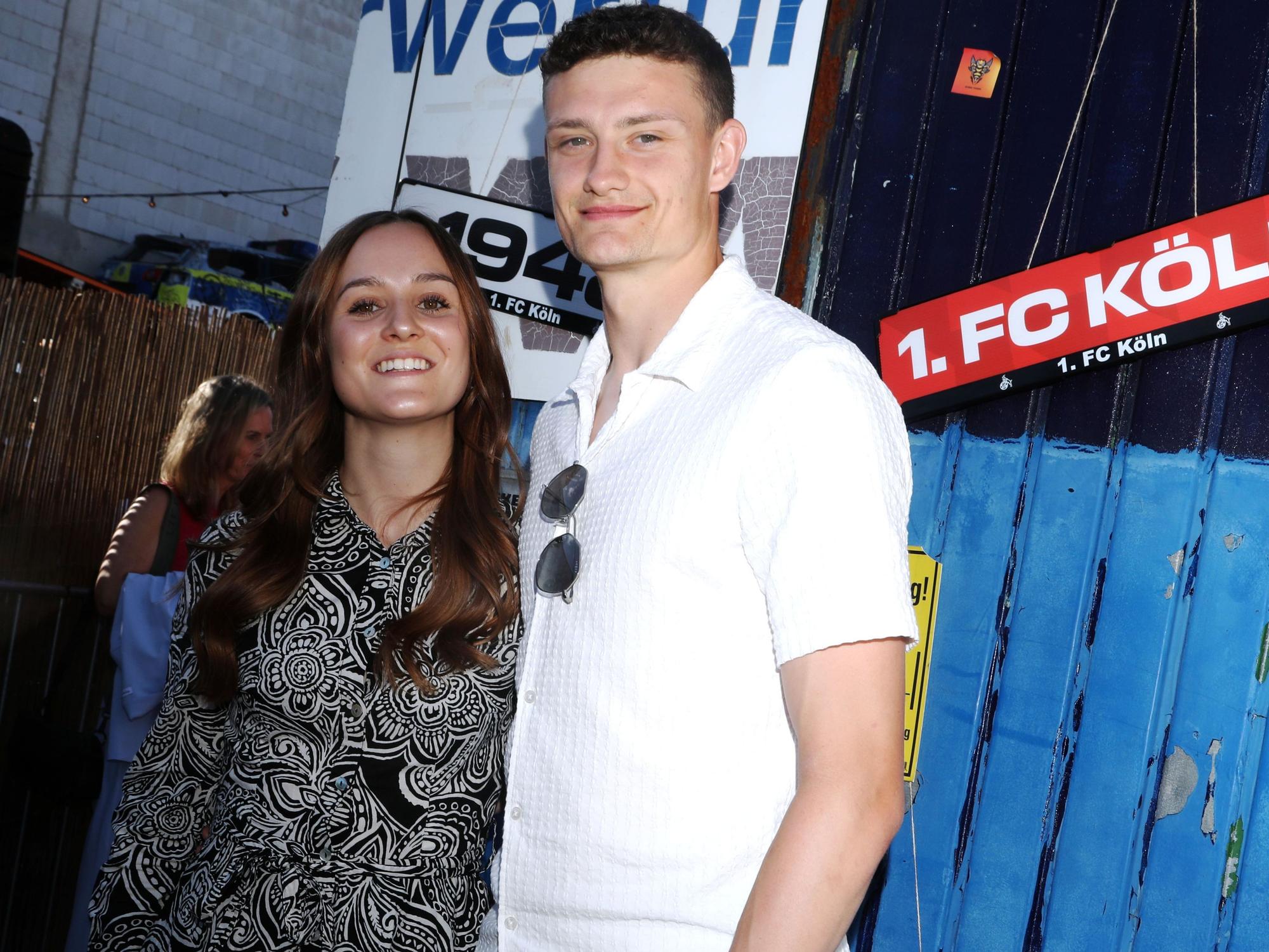 Eric Martel mit Freundin Caro bei der Saisonabschlussfeier.
