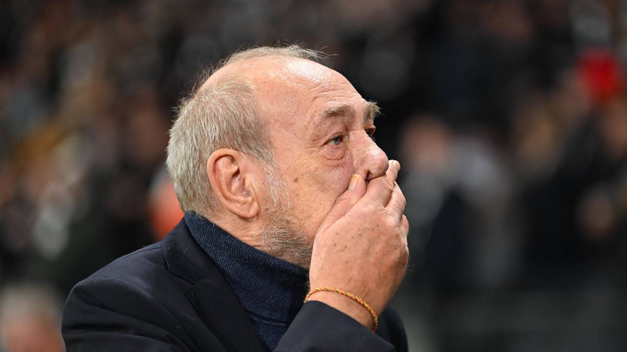 Peter Fischer bei seinem emotionalen Abschied von Eintracht Frankfurt.