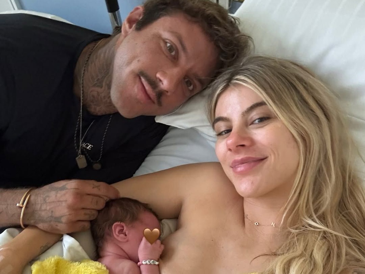 Romina Palm und ihr Zukünftiger Christian Wolf sind im Baby-Glück und haben das auch mit ihren Fans geteilt. Doch von Olli Pocher gab es Kritik.