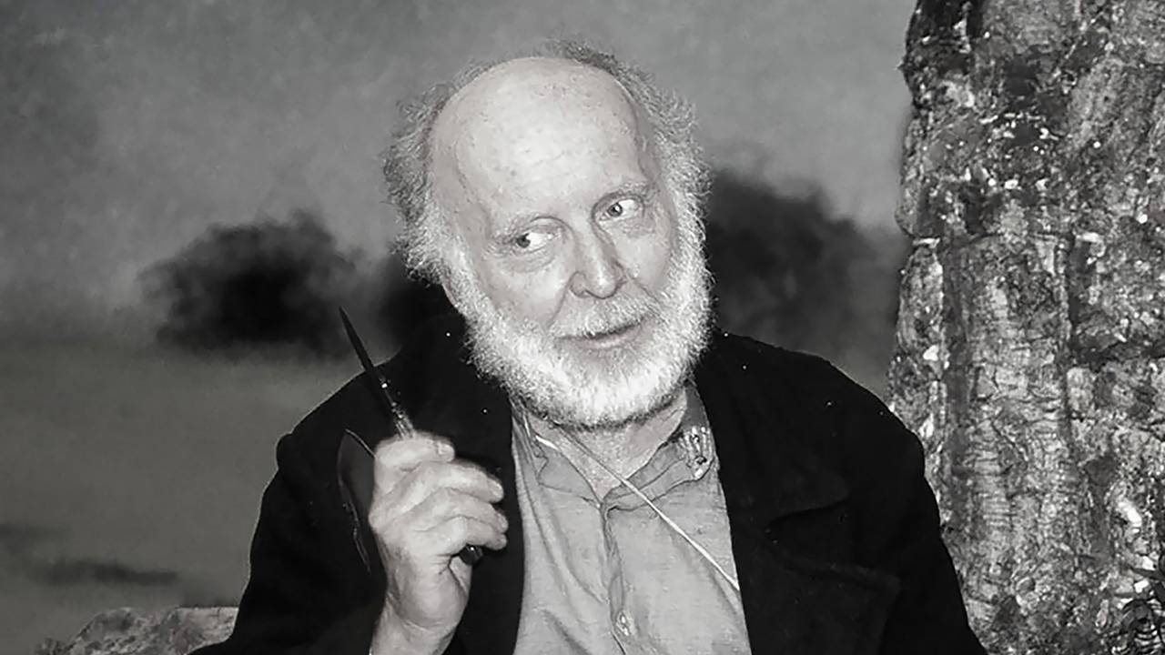 Karl-Ulrich Meves als Olle Krull in dem Theaterstück „Tippelbrüder“ (Archivbild).