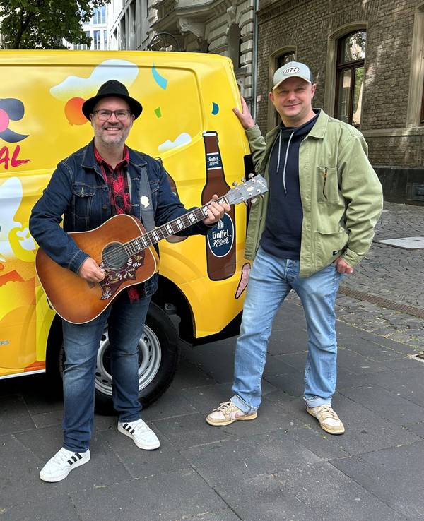 Thomas Deloy, Björn Heuser und Jochen Gasser von „Jeck im Sunnesching“.