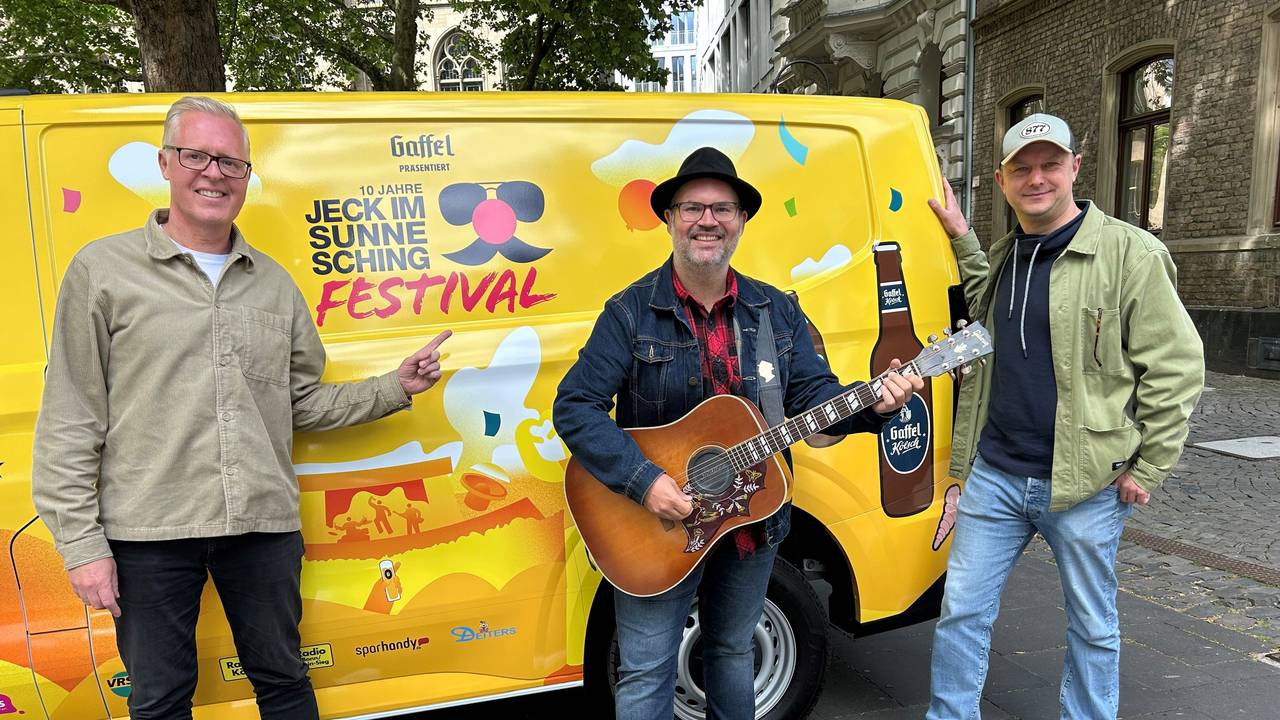 Thomas Deloy, Björn Heuser und Jochen Gasser von „Jeck im Sunnesching“.