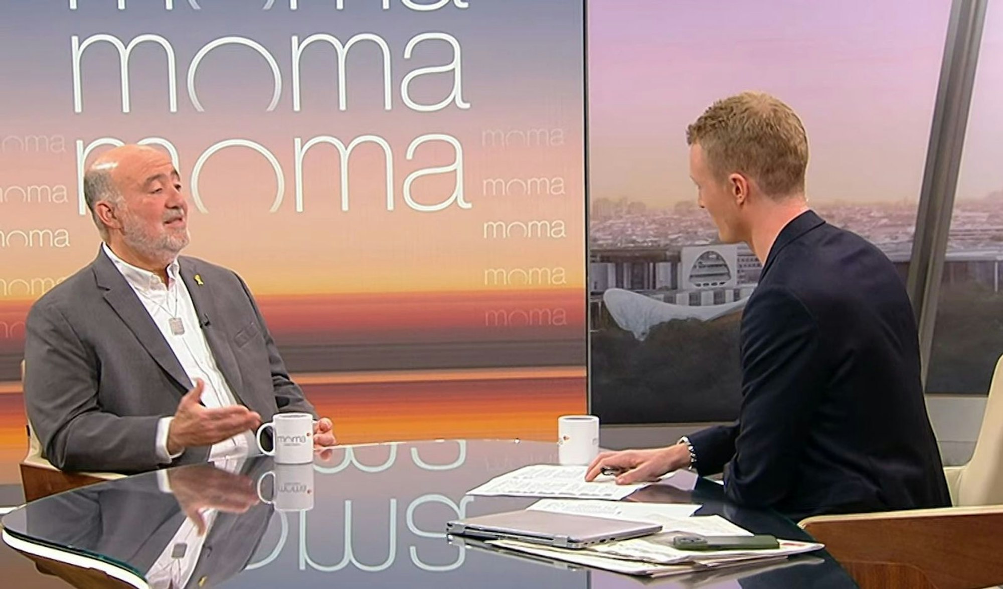 Ron Prosor (links), Israels Botschafter in Deutschland, stellte sich im ZDF-“Morgenmagazin“ den Fragen von Moderator Philip Wortmann. (Bild: ZDF)