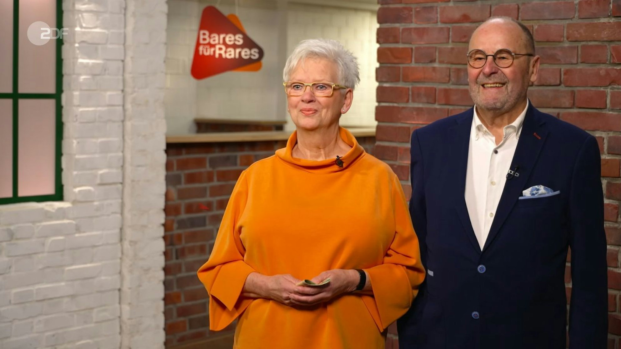 Wie lautete das versöhnliche Fazit von Renate und Richard? Sie zeigten sich erfreut, dass alle mitgeboten hatten. „Das ist für ein so kleines Schmuckstück ja eher ungewöhnlich.“ (Bild: ZDF)