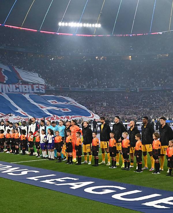 Die Teams von Paris Saint-Germain und Inter Mailand im Finale der Champions League.